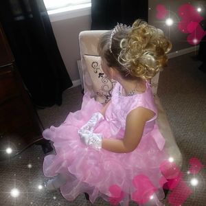 Meet your Posher, Helena